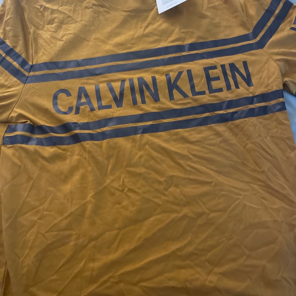 Calvin Klein Men's Long Sleeve Logo T-Shirt